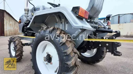 Минитрактор Феникс Р-2 с отвалом