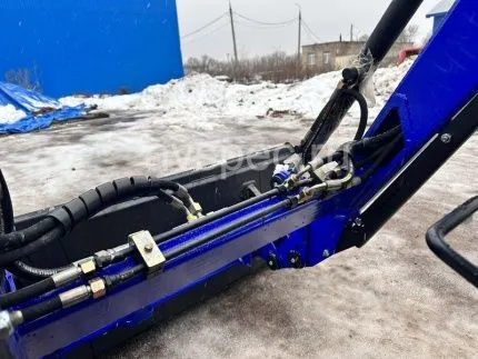 Фронтальный погрузчик TURS-400 для Lovol TЕ-354 и ТЕ-404
